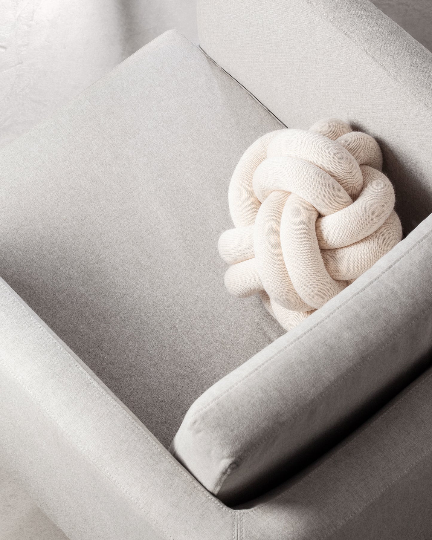 Design House Stockholm Knot Tyyny, Cream