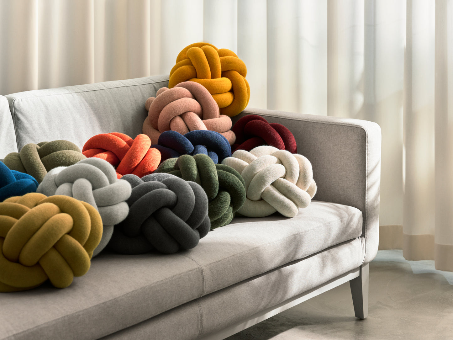 Design House Stockholm Knot Tyyny, Grey