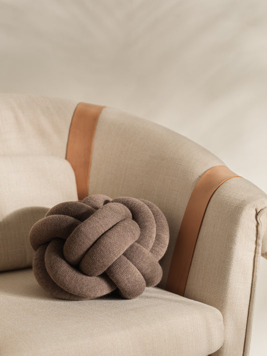 Design House Stockholm Knot Tyyny, Brown