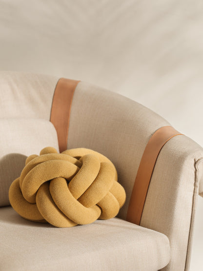 Design House Stockholm Knot Tyyny, Yellow