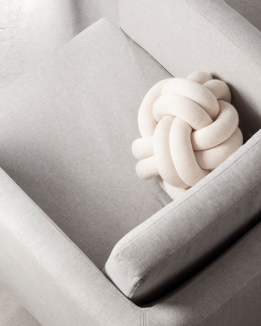 Design House Stockholm Knot Tyyny, Cream